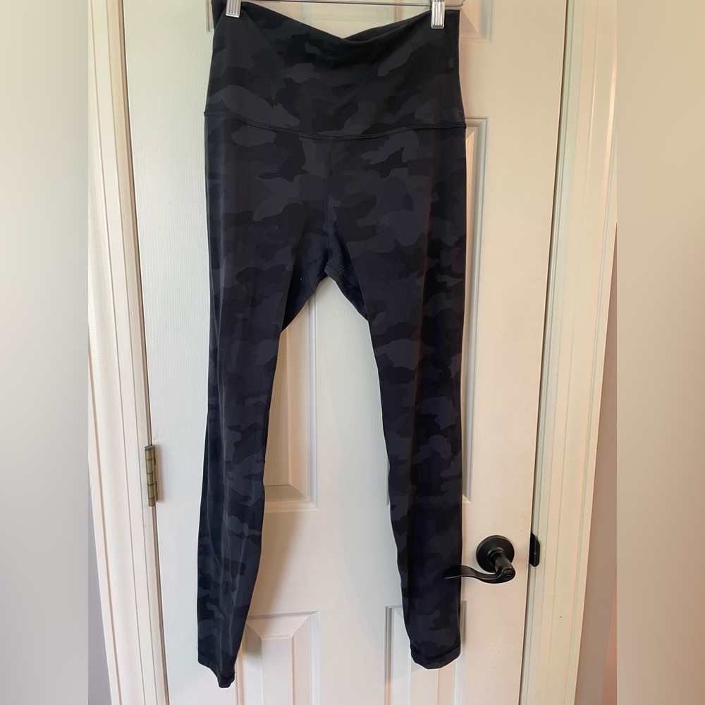 Lululemon Super High Rise Align Leggings Gray Black Camo Size 10